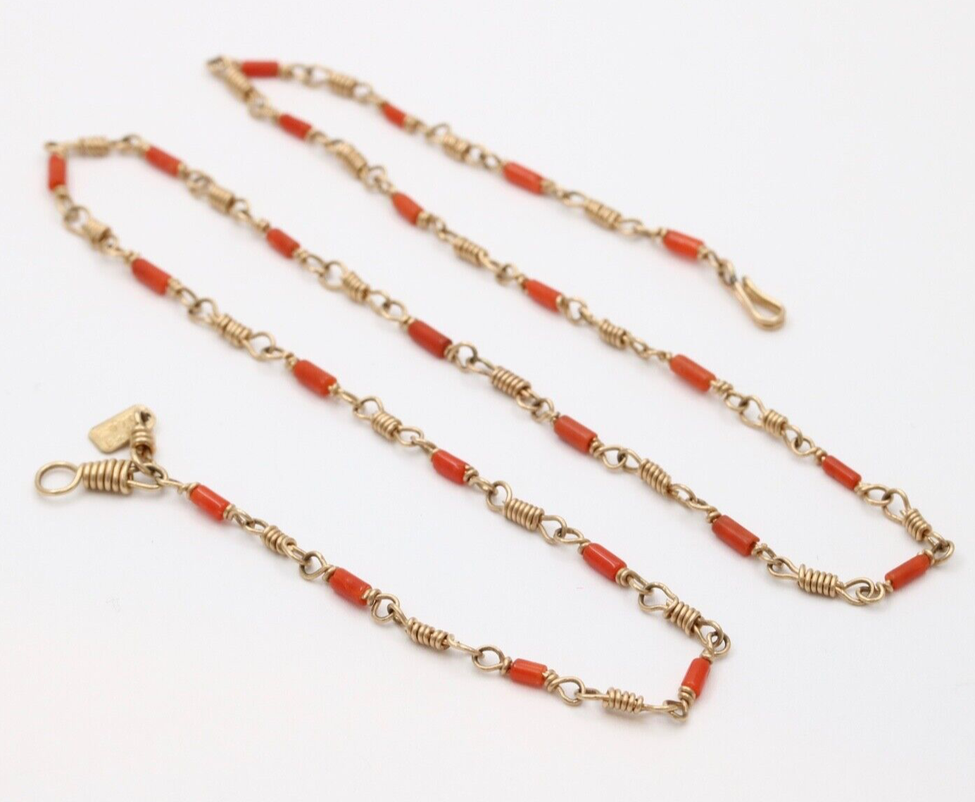 Vintage 18K & 14K Yellow Gold Coral Necklace