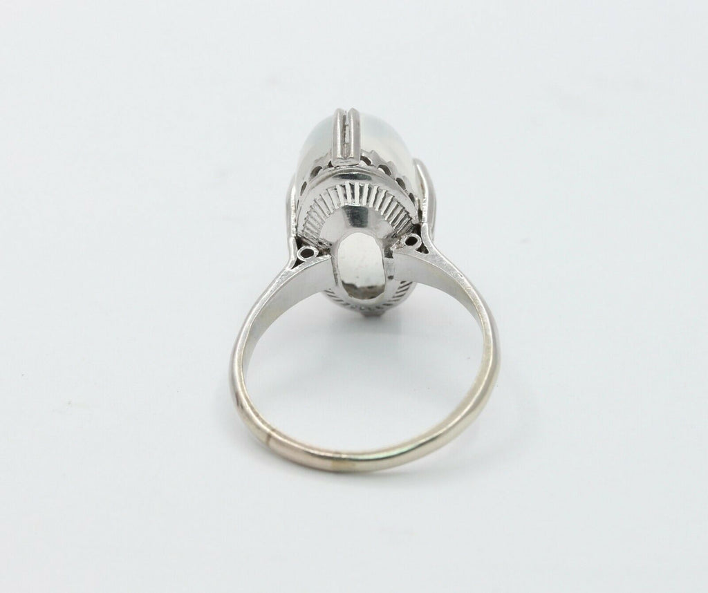 Vintage Solitaire Moon Stone Ring