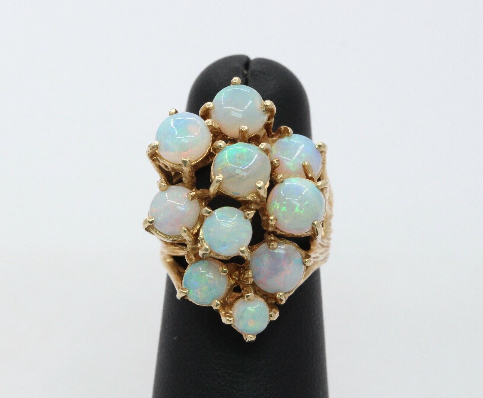 Vintage Ladies Opals 14K Yellow Gold Cocktail Cluster Ring