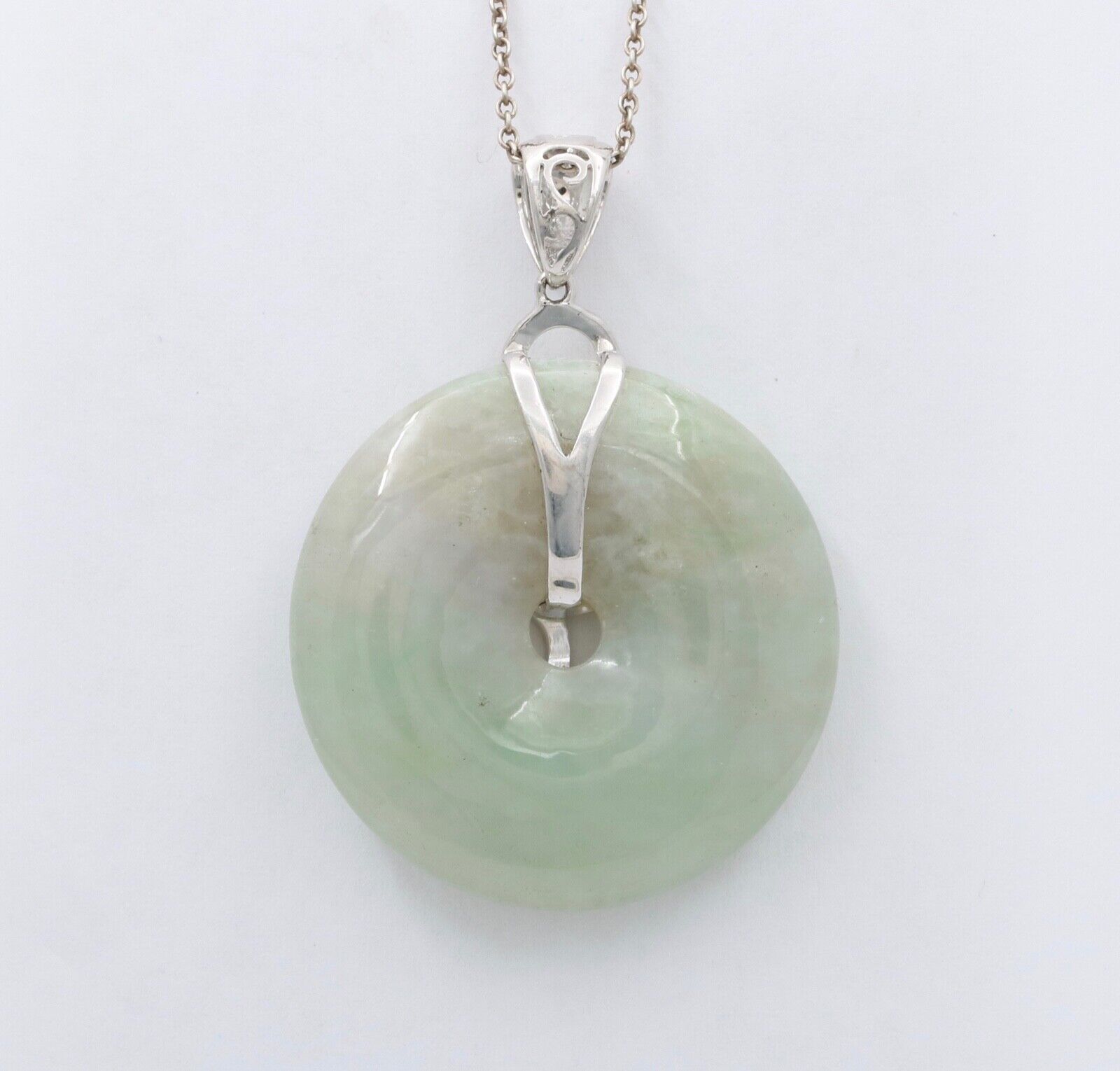 Vintage 18K White Gold Reincarnation Jade Pendant, Necklace.