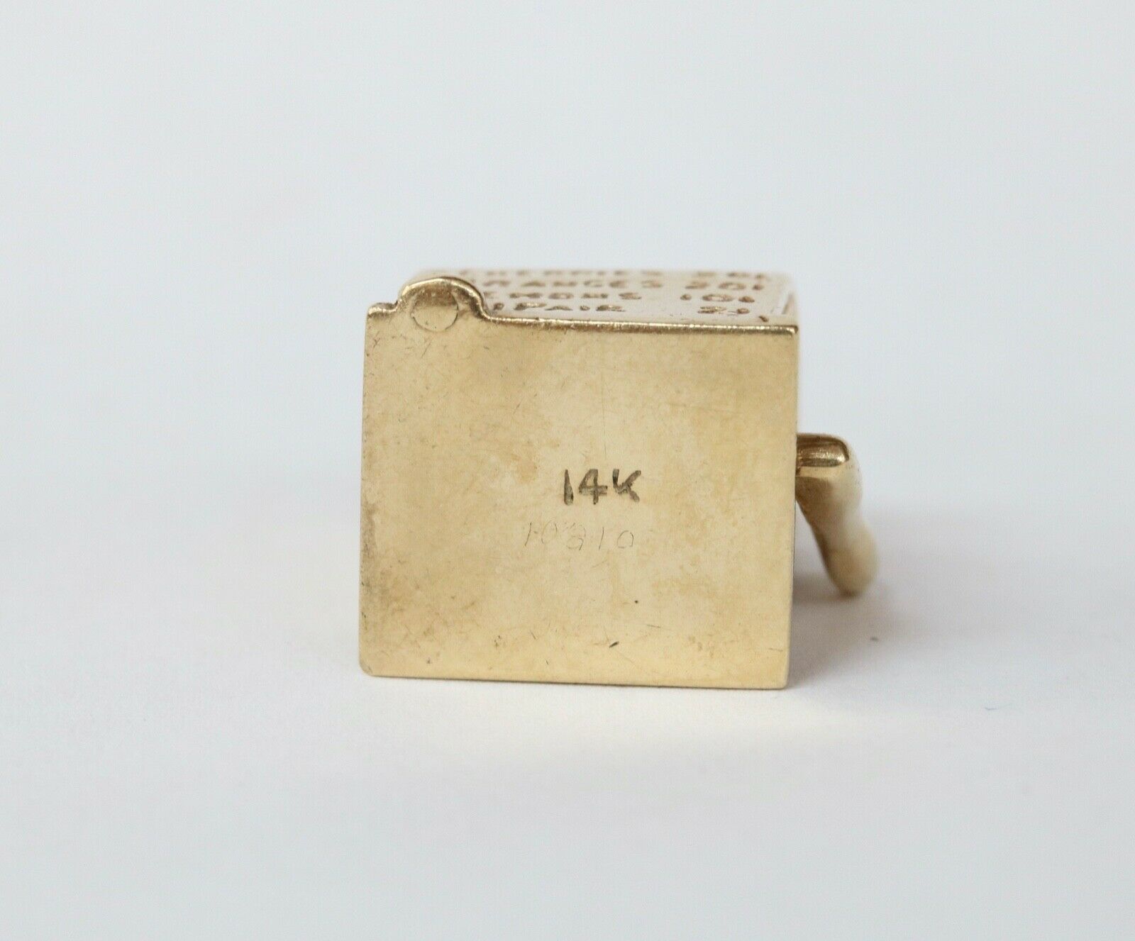 Vintage 14K Yellow Gold Movable Slot Machine Charm Pendant