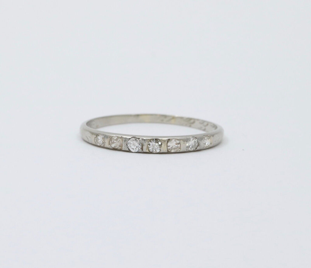Art Deco 18K White Gold Diamond Ring