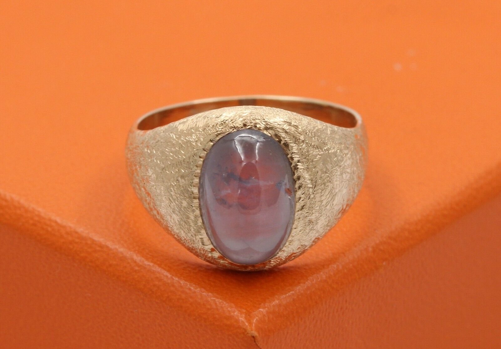 Vintage Men's 14K Yellow Handmade Star Sapphire Ring
