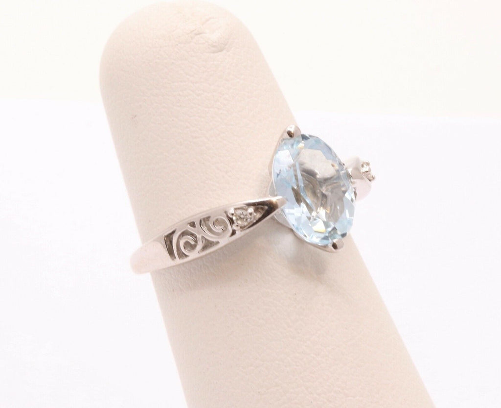 Vintage Ladies Natural Aquamarine Diamonds 14K White Gold Ring