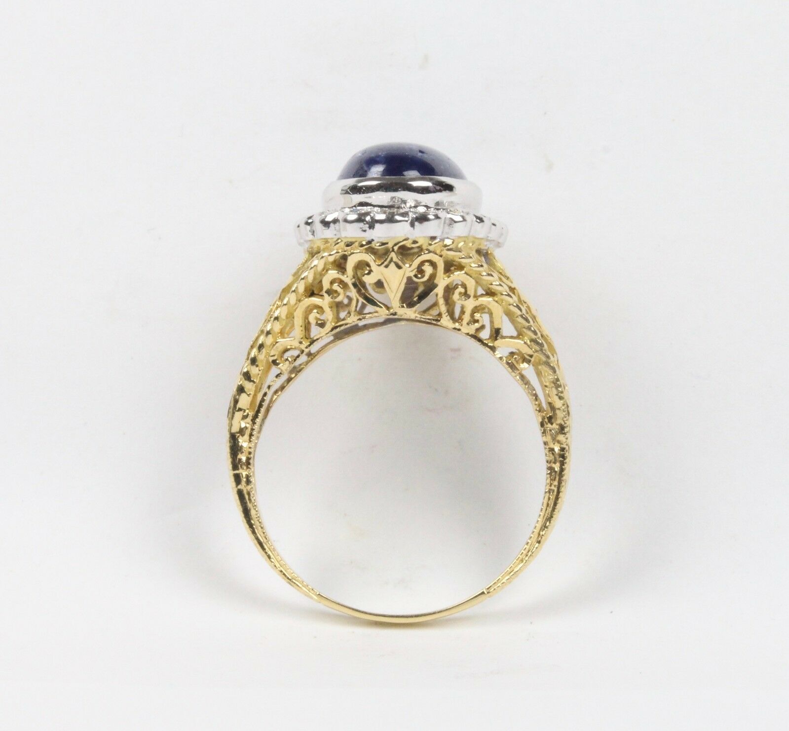 Vintage 18K Yellow Gold Cabochon Sapphire Diamond Cocktail Ring