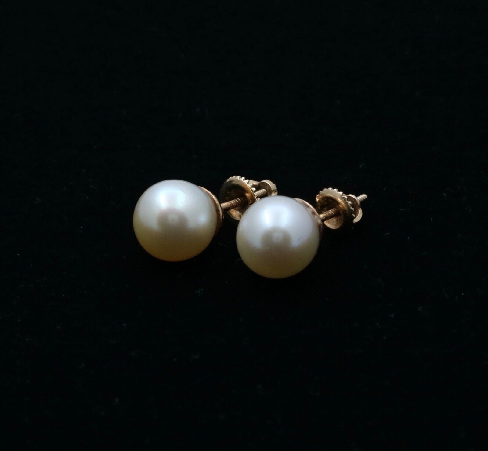 Vintage Pearl 14K Yellow Gold Earrings