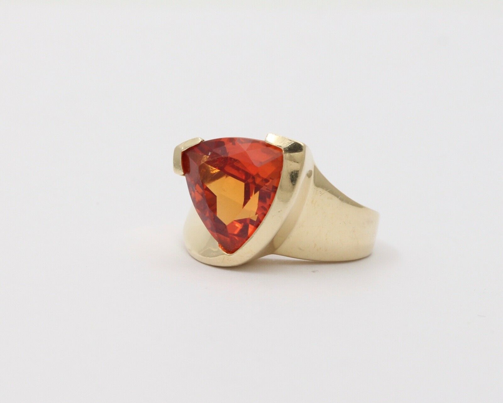 Vintage Trillion Cut Spessartine Garnet 14K Yellow Gold Ring