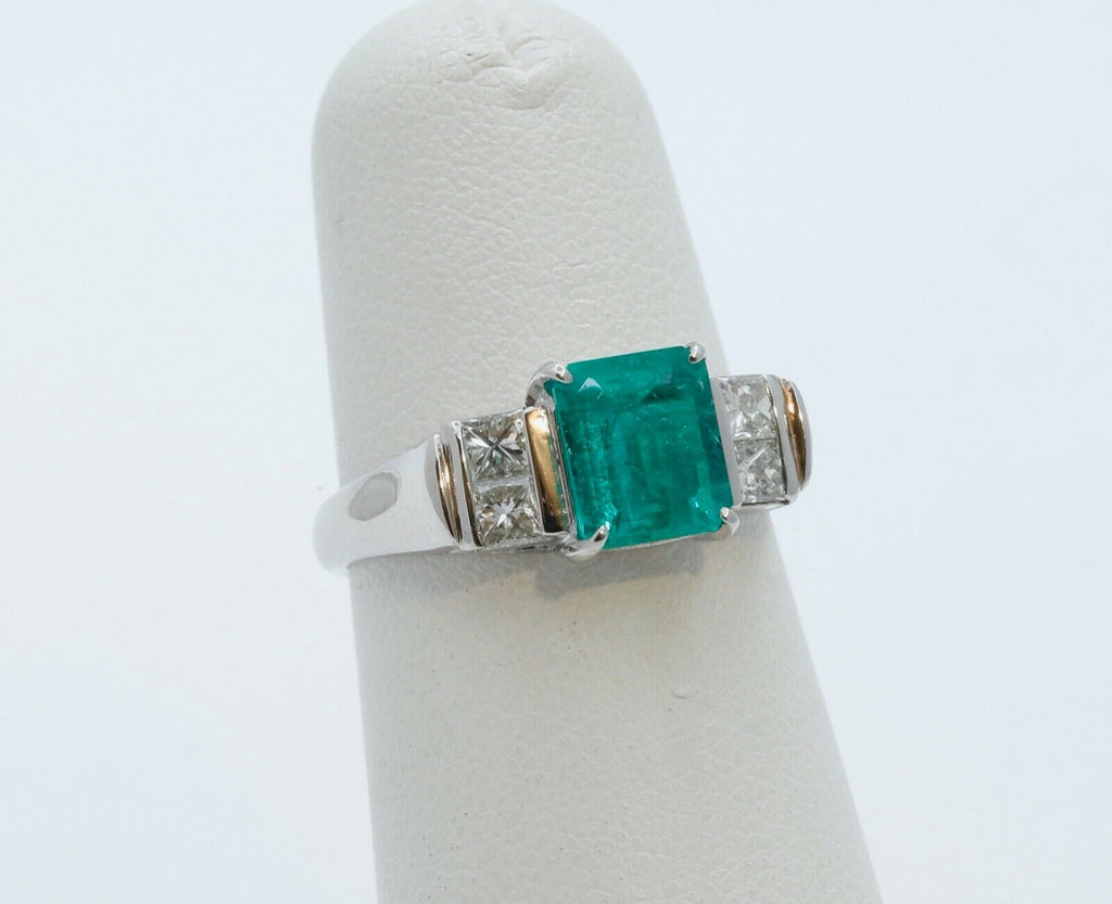 Vintage Emerald Diamonds Platinum Ring