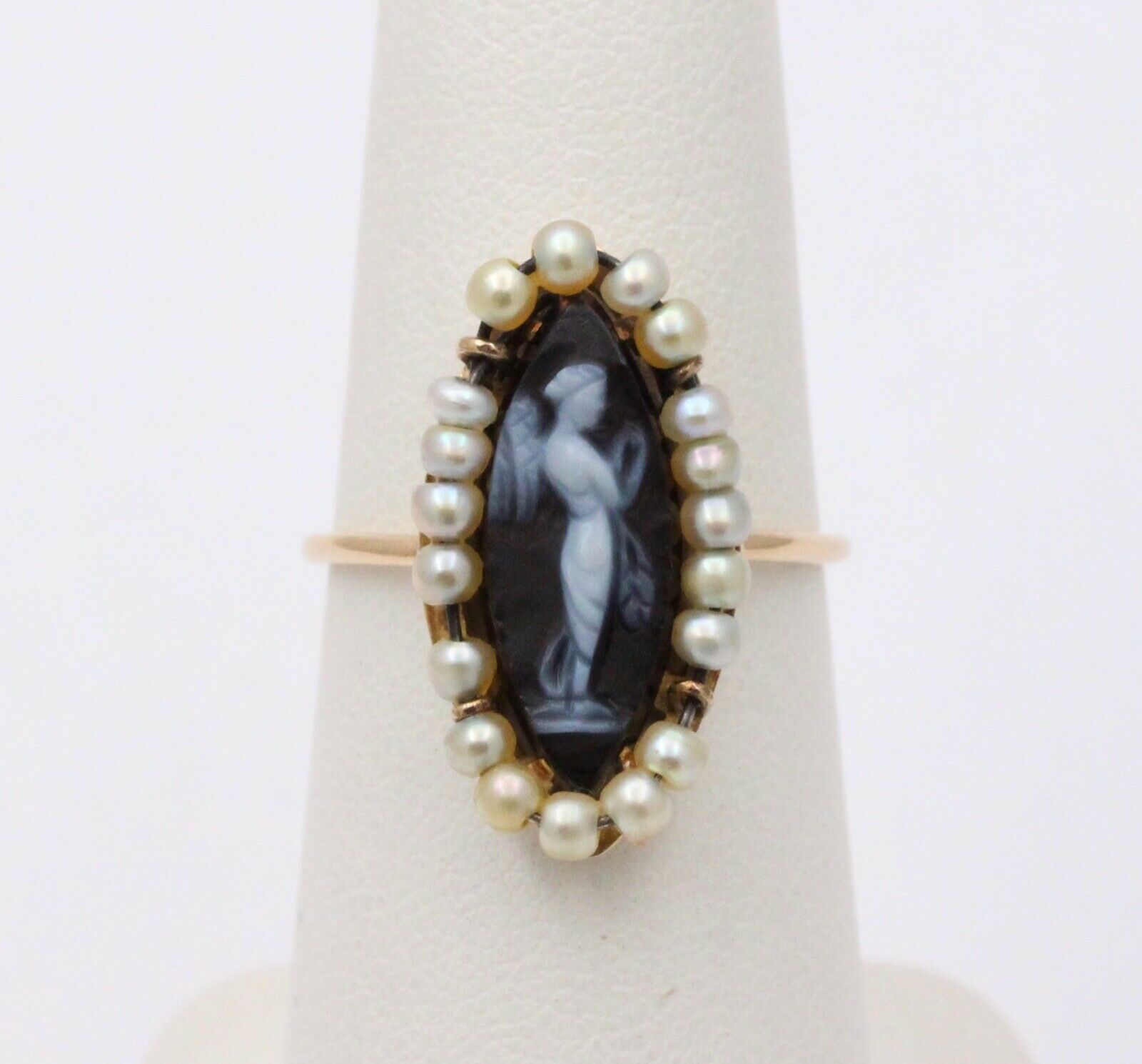 Victorian Navette Cameo Agate Natural Pearls 14K Yellow Gold Ring