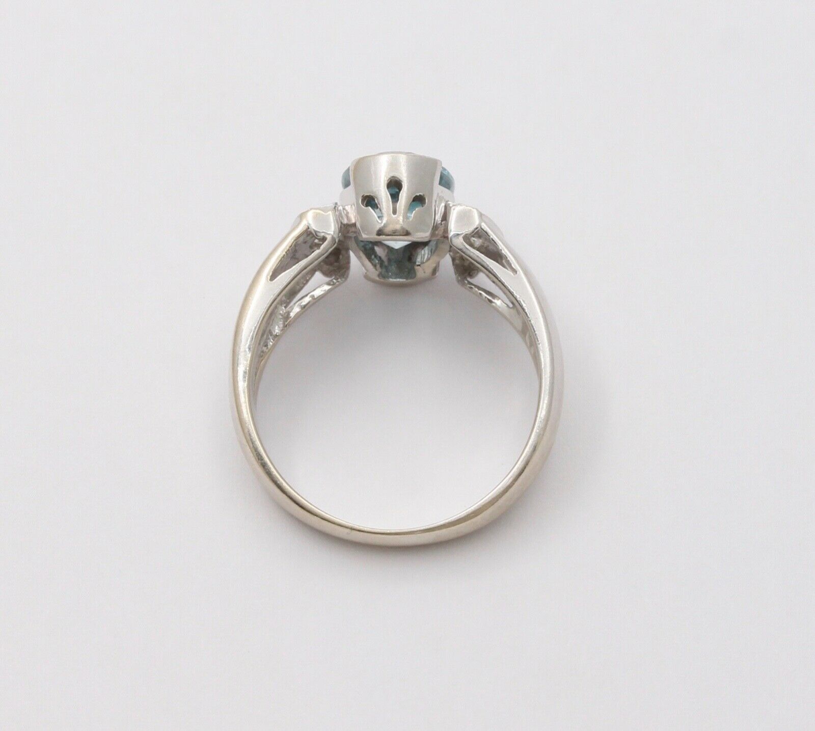 Vintage 14K White Gold Blue Zircon Diamond Ring, Cocktail Ring