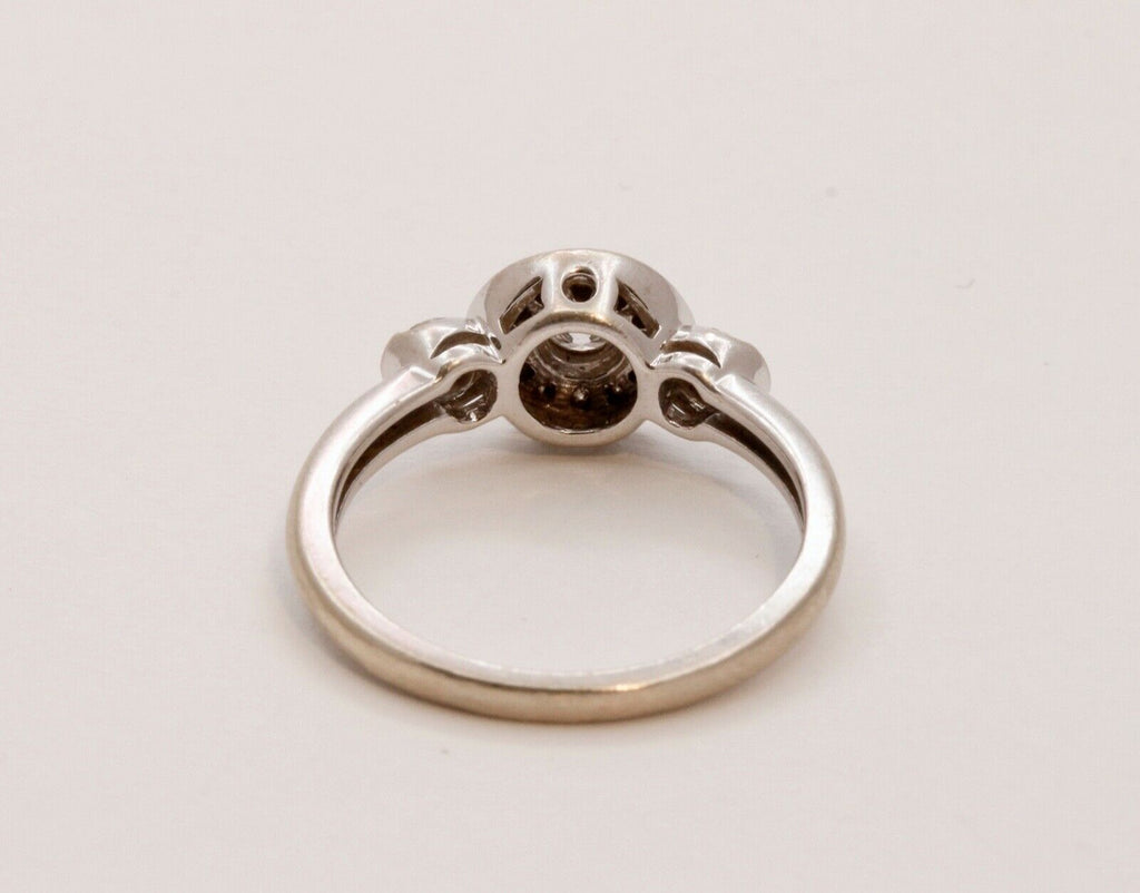 Nicely Designed Vintage Diamonds 14K White Gold Ring