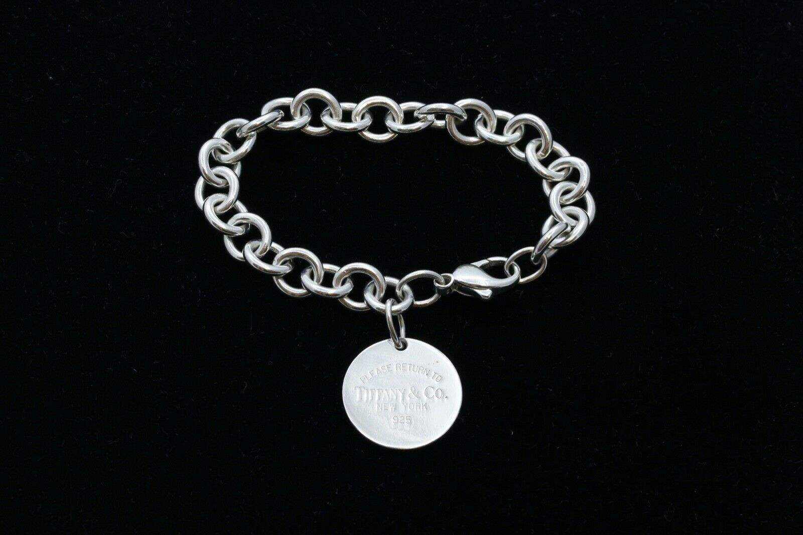 Tiffany and Co Oval Link 925 Sterling Silver Charm Bracelet