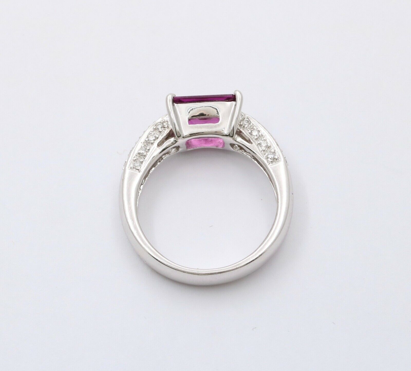 Vintage Amethyst Diamonds 18K White Gold Ring