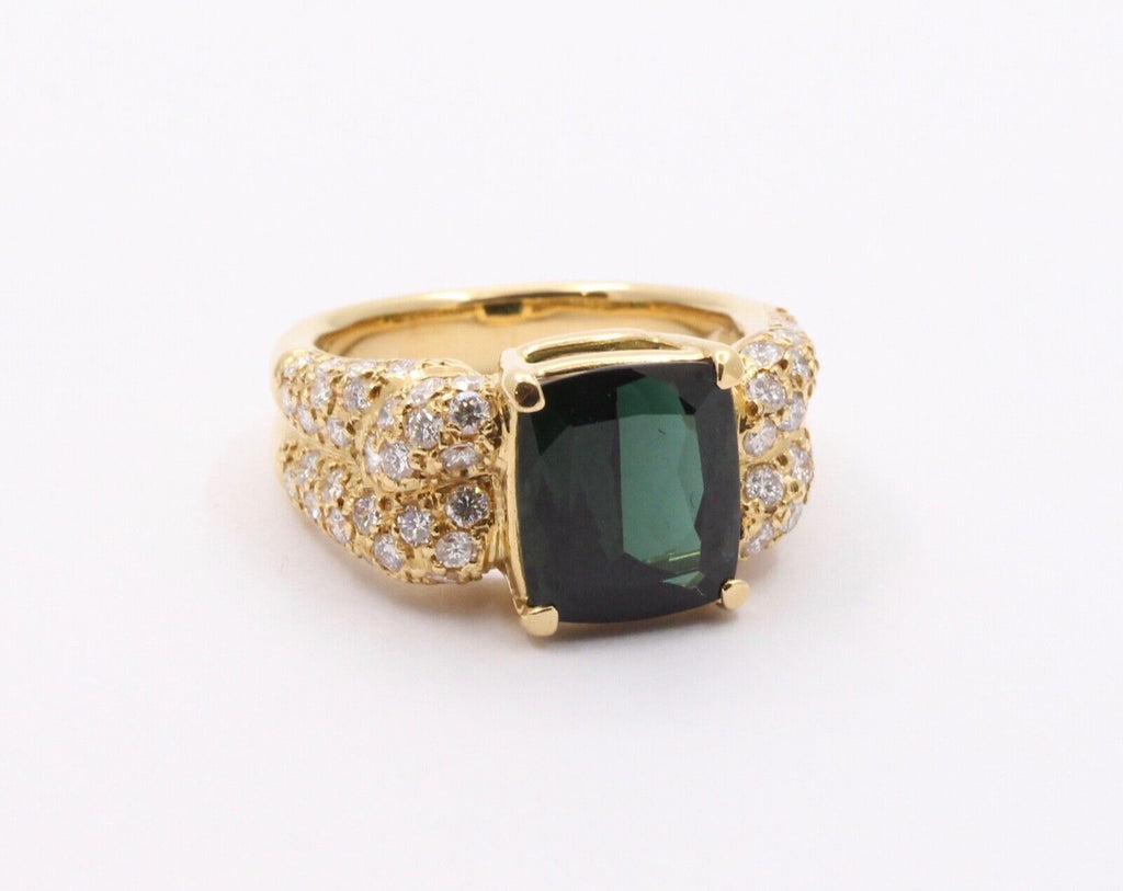 Vintage 4.35 carats Green Tourmaline 18K Gold Pave Diamond Ring
