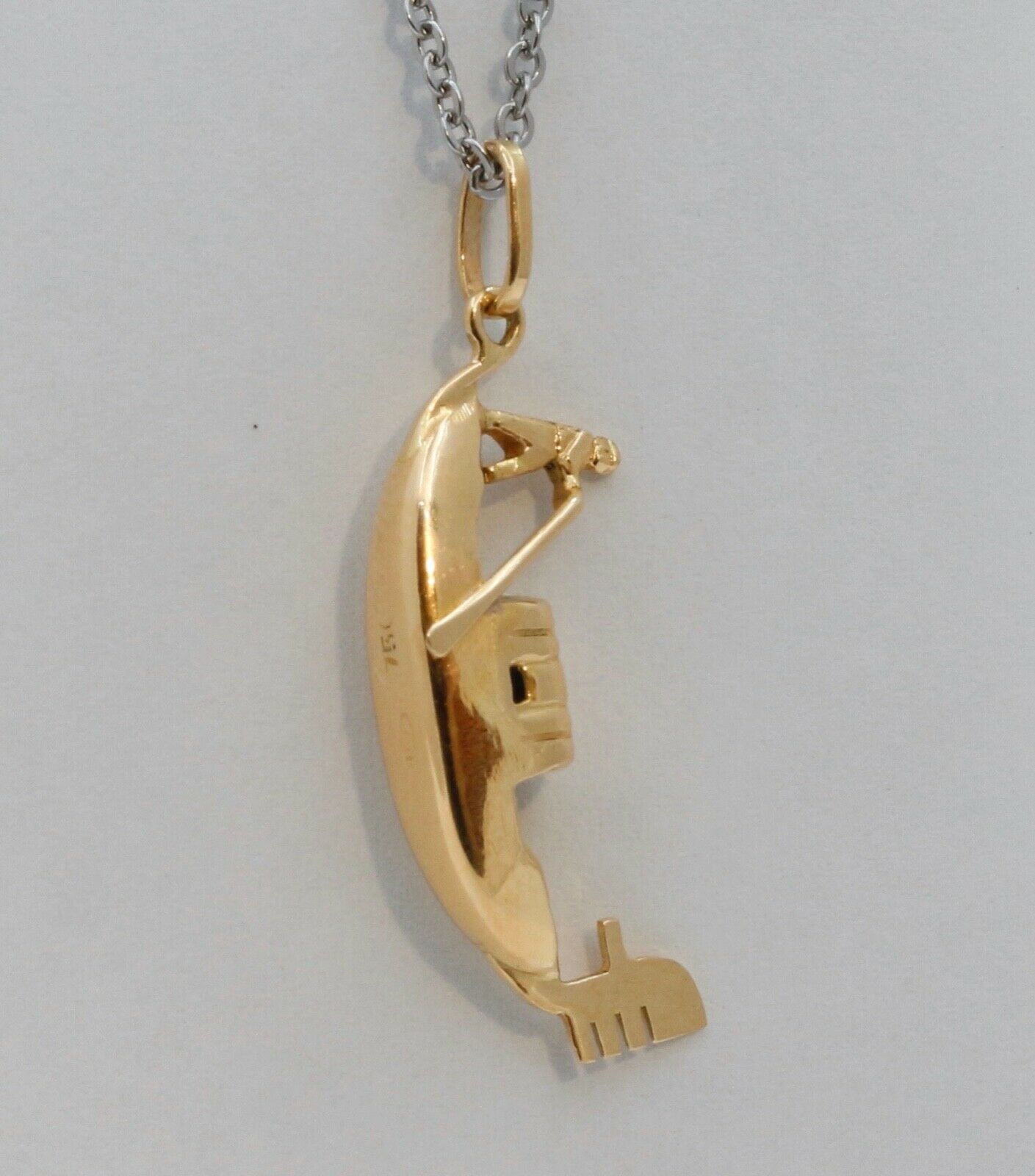 Vintage 18K Yellow Gold Gondola Pendant Charm