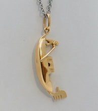 Load image into Gallery viewer, Vintage 18K Yellow Gold Gondola Pendant Charm
