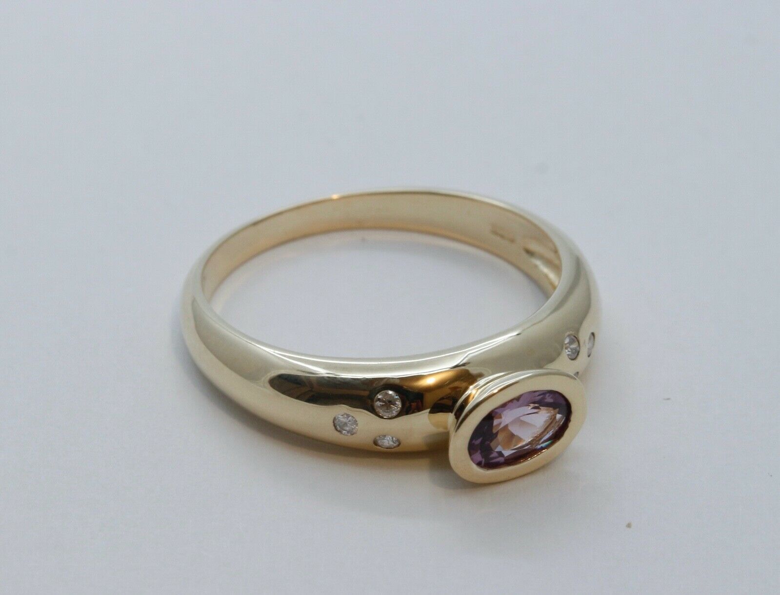 Unisex Amethyst and Diamonds 10K Yellow Gold Ring