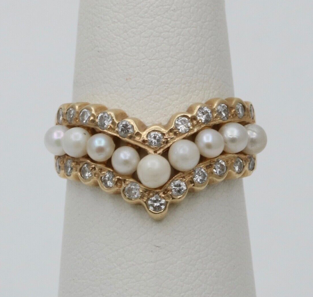 Vintage V Shape 14K Yellow Gold Pearl & Diamond Ring