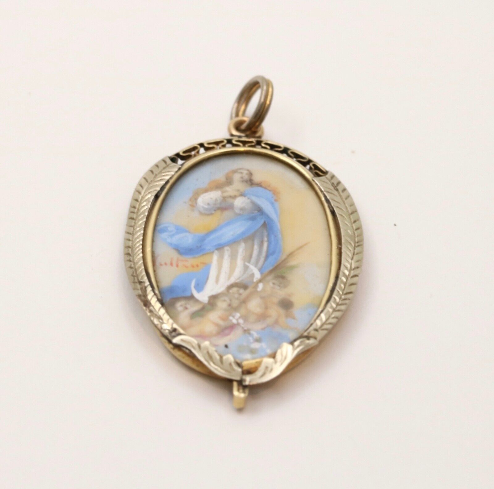 Antique Virgin Mary and Cherubs Portrait 18K YG WG Pendant