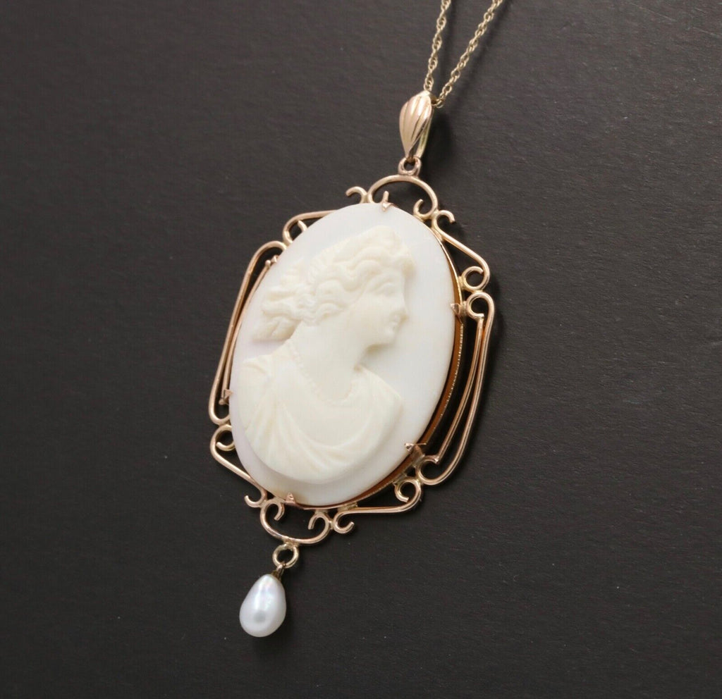 Antique Carved Cameo 14K Yellow Gold Pearl Pendant.