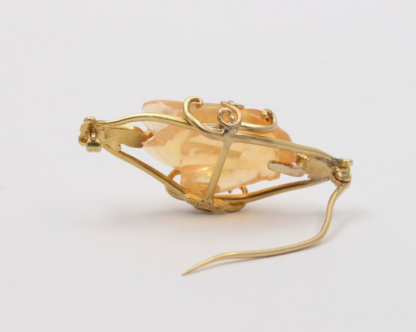 Tiffany and Co. Fire Opal 14K Yellow Gold Vintage Brooch Pin
