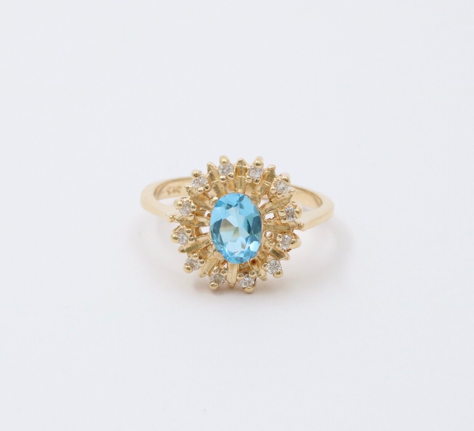 Vintage Blue Topaz Diamonds 14K Yellow Gold Cocktail Ring
