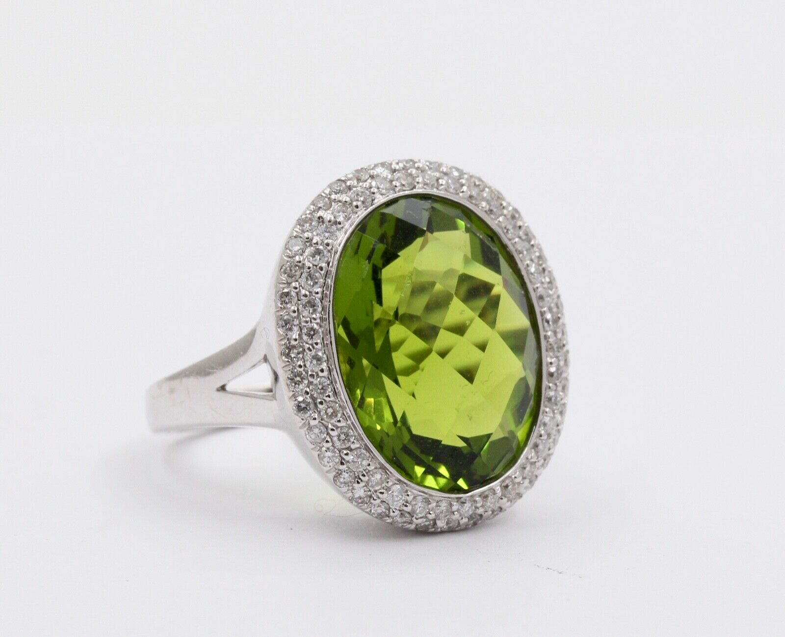 Vintage Peridot Diamonds 14K White Gold Cocktail Ring