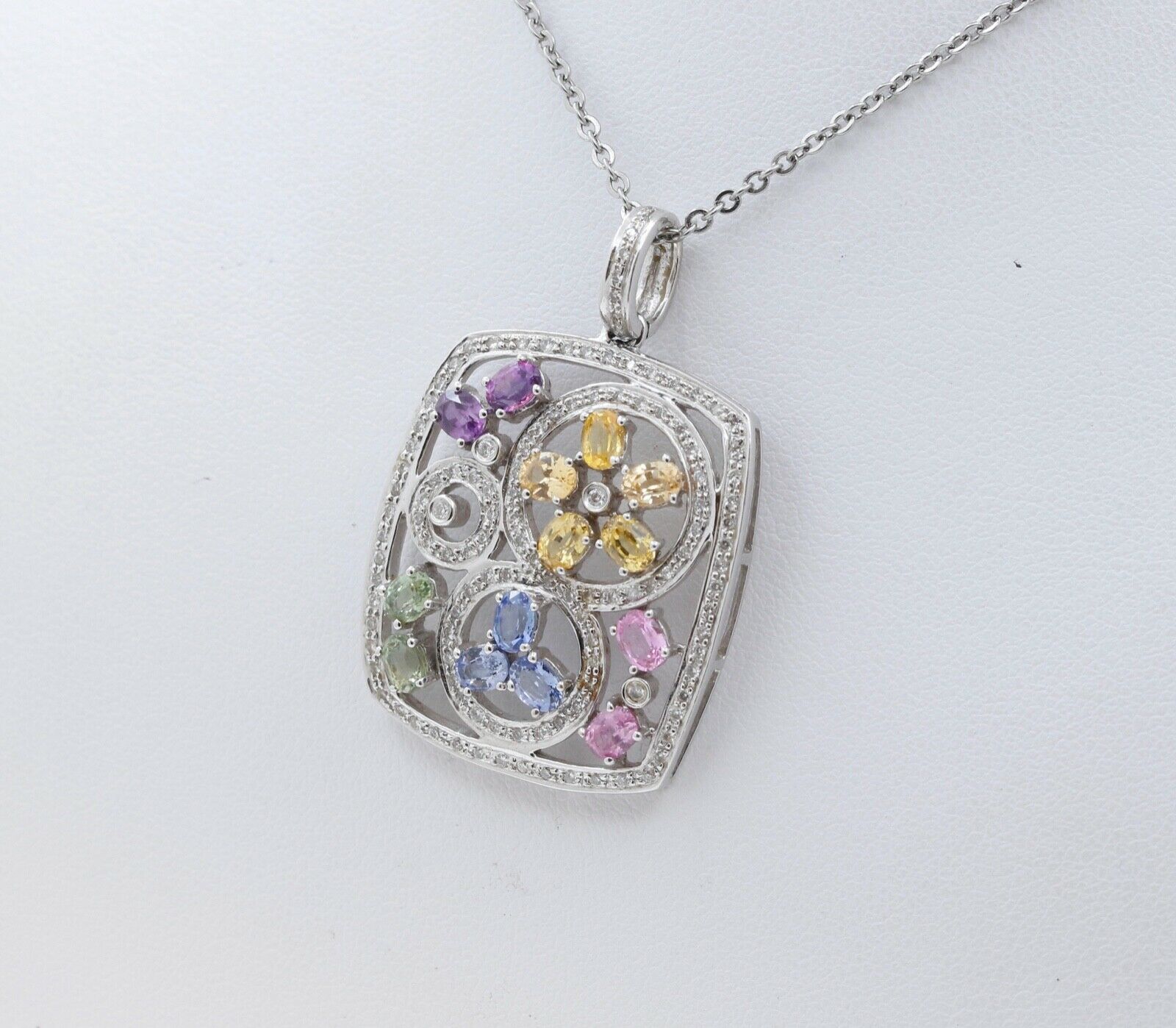 Vintage Multi Color Natural Sapphire 18K White Gold Pendant