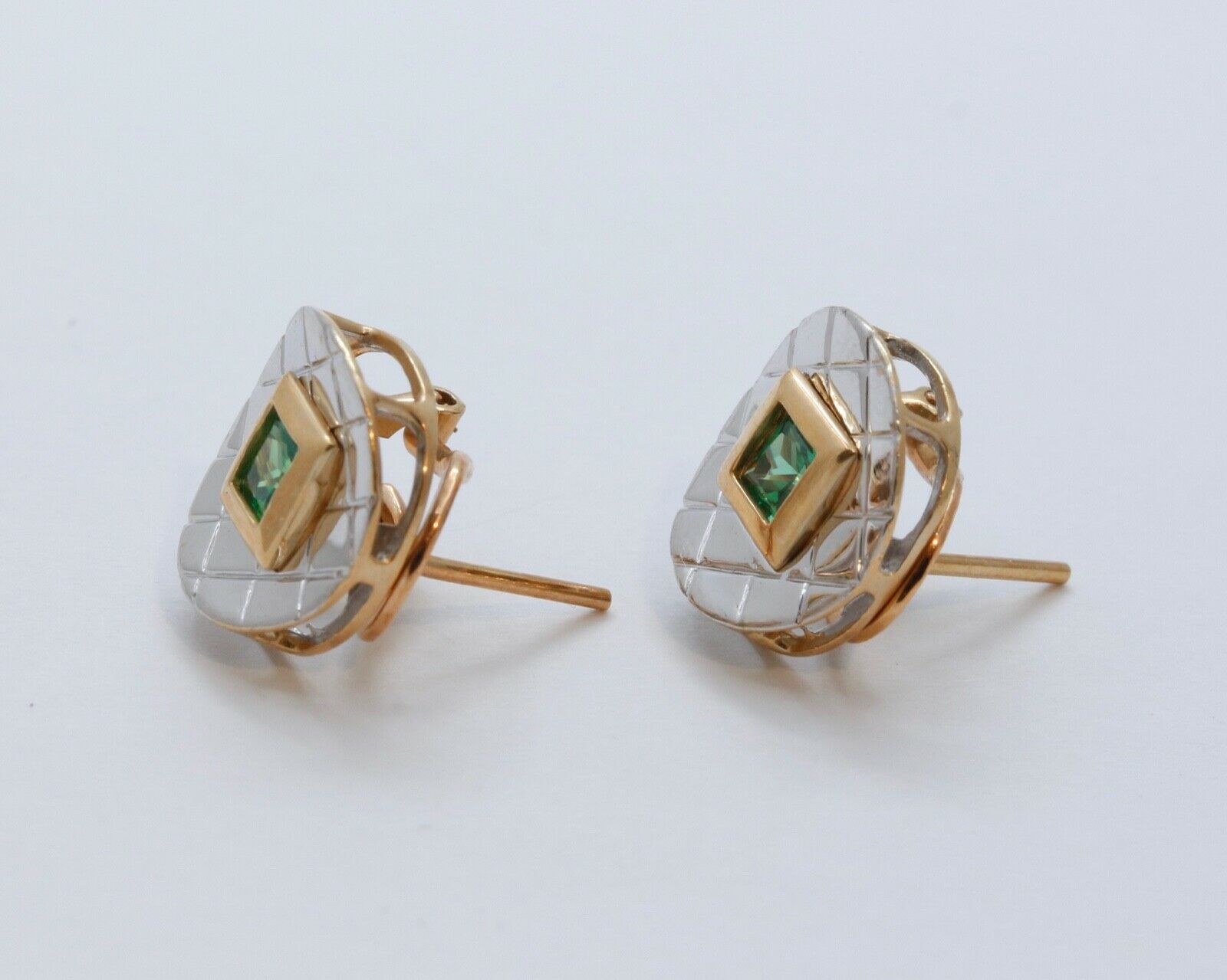 Tsavorite Garnet 18K White Yellow Gold Vintage Earrings