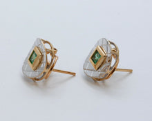 Load image into Gallery viewer, Tsavorite Garnet !8K White Yellow Gold Vintage Earrings
