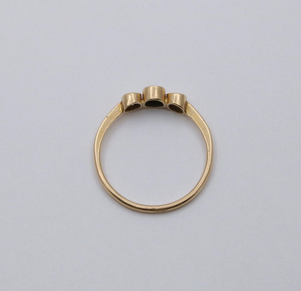 Vintage 14K Yellow Gold Three Stone Sapphire And Paste Ring. Band
