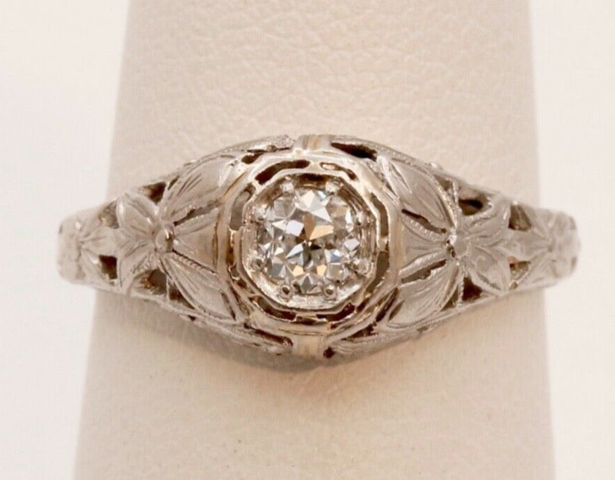 Art Deco Diamond Carved Flowers Platinum Ring