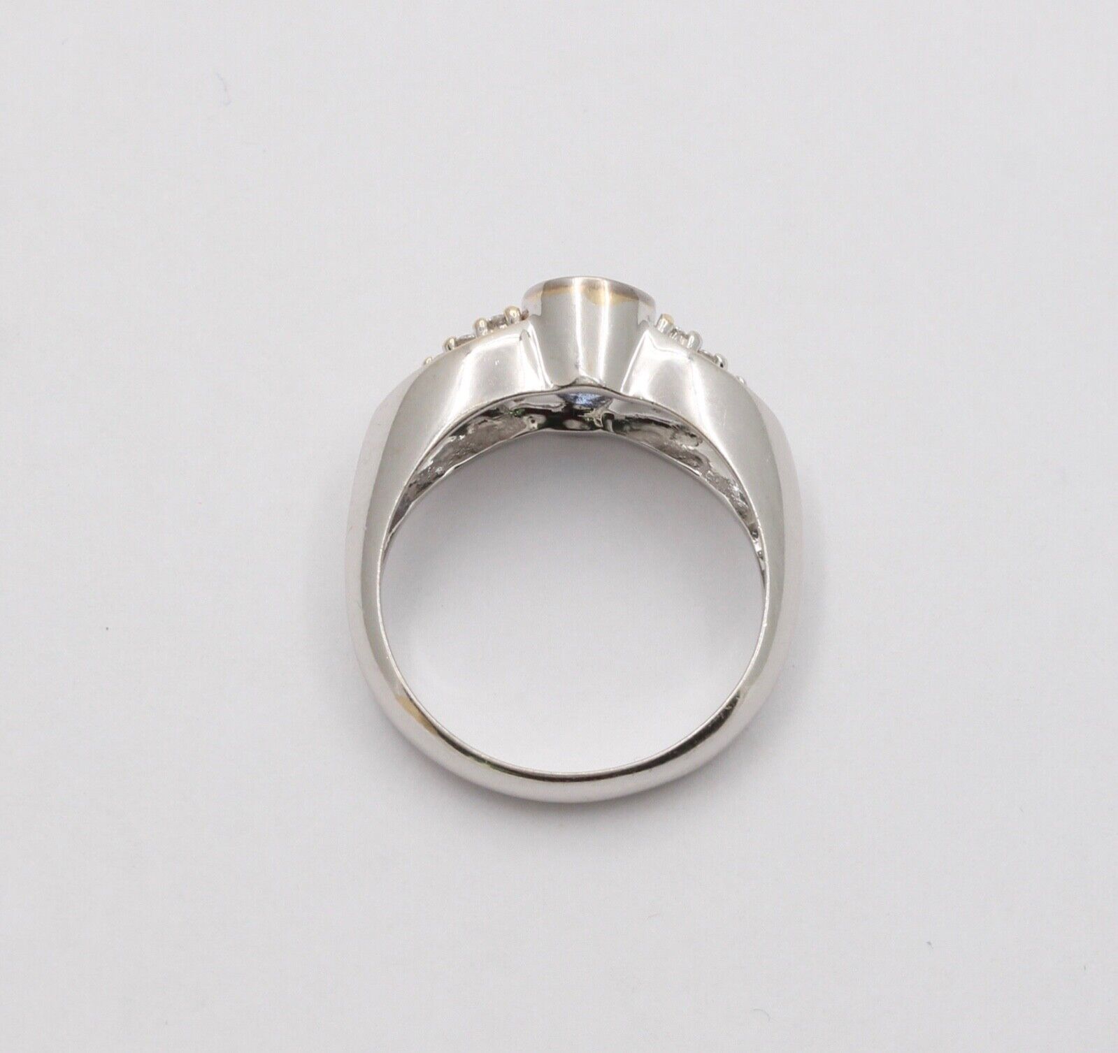 Vintage 18K White Gold Sapphire & Diamond Ring