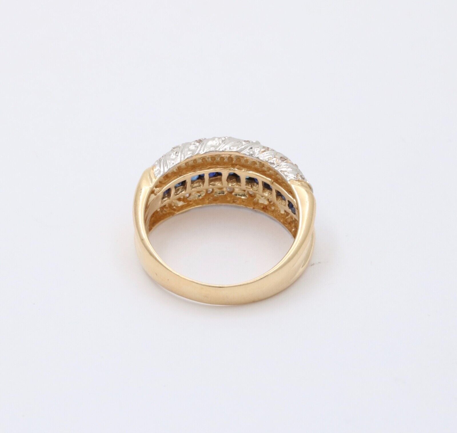Vintage Diamonds Blue Sapphires Yellow White Gold Ring