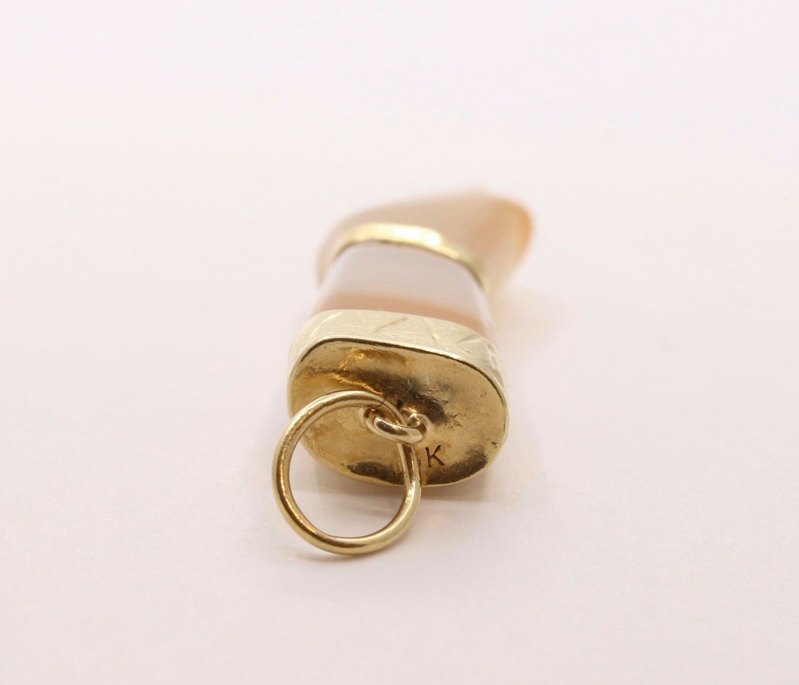 Vintage Agate Figa 18K Yellow Gold Pendant Charm
