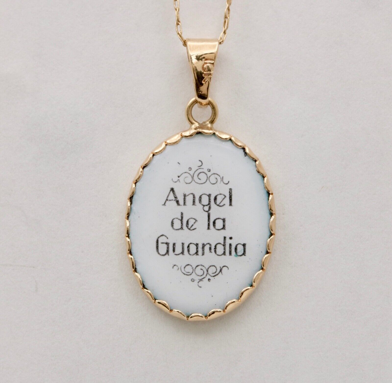 Vintage Angel Pendant Charm 10K Yellow Gold