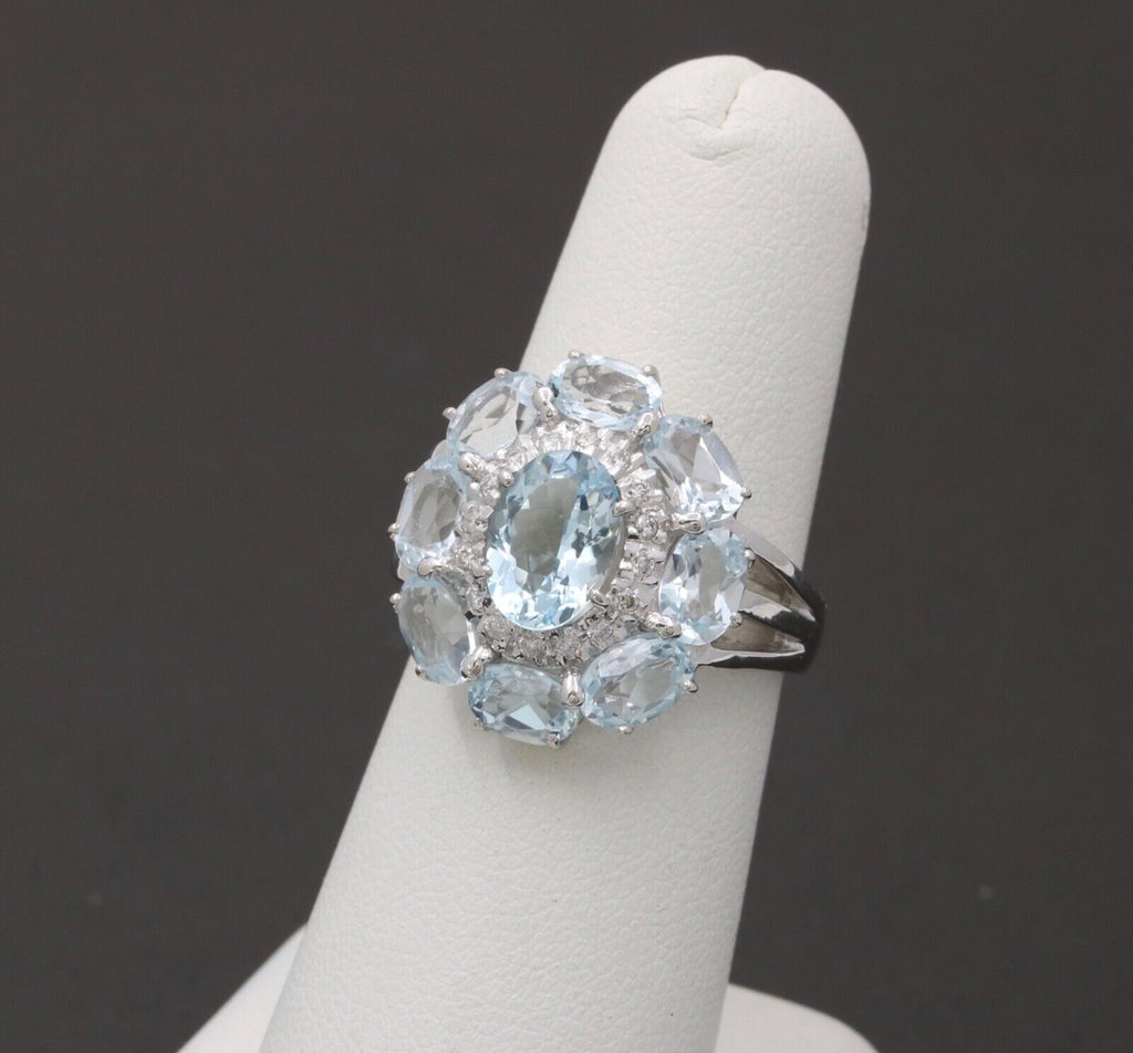 Vintage 18K White Gold Aquamarine and Diamond Ring