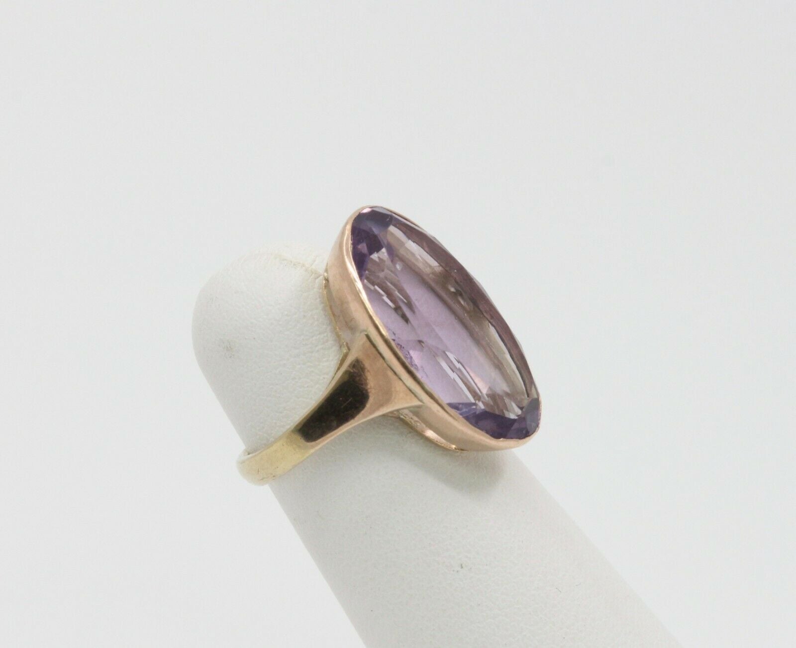 Vintage 9K Yellow Gold Rose De France Amethyst Solitaire Ring