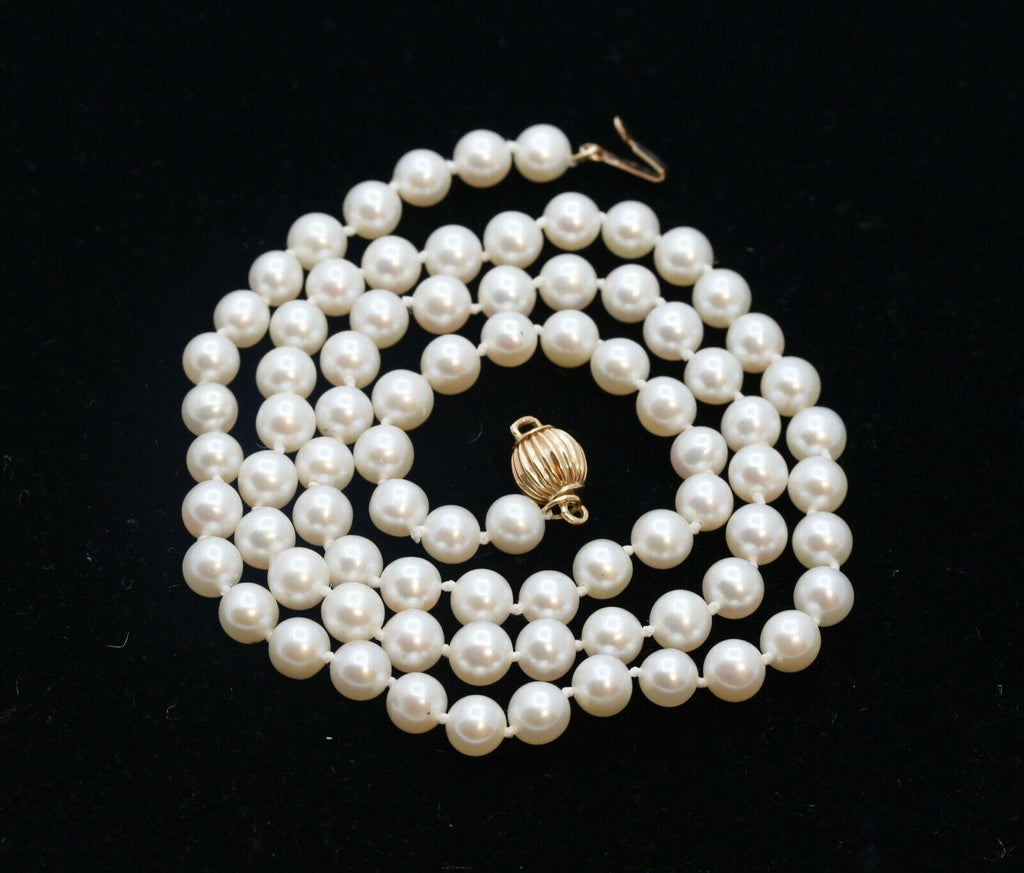 Vintage Single Strand Pearl 14K Yellow Gold Clasp Necklace