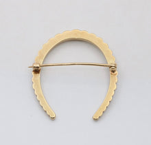 Load image into Gallery viewer, Antique Edwardian 14K Yellow Gold Pearl Horseshoe Brooch
