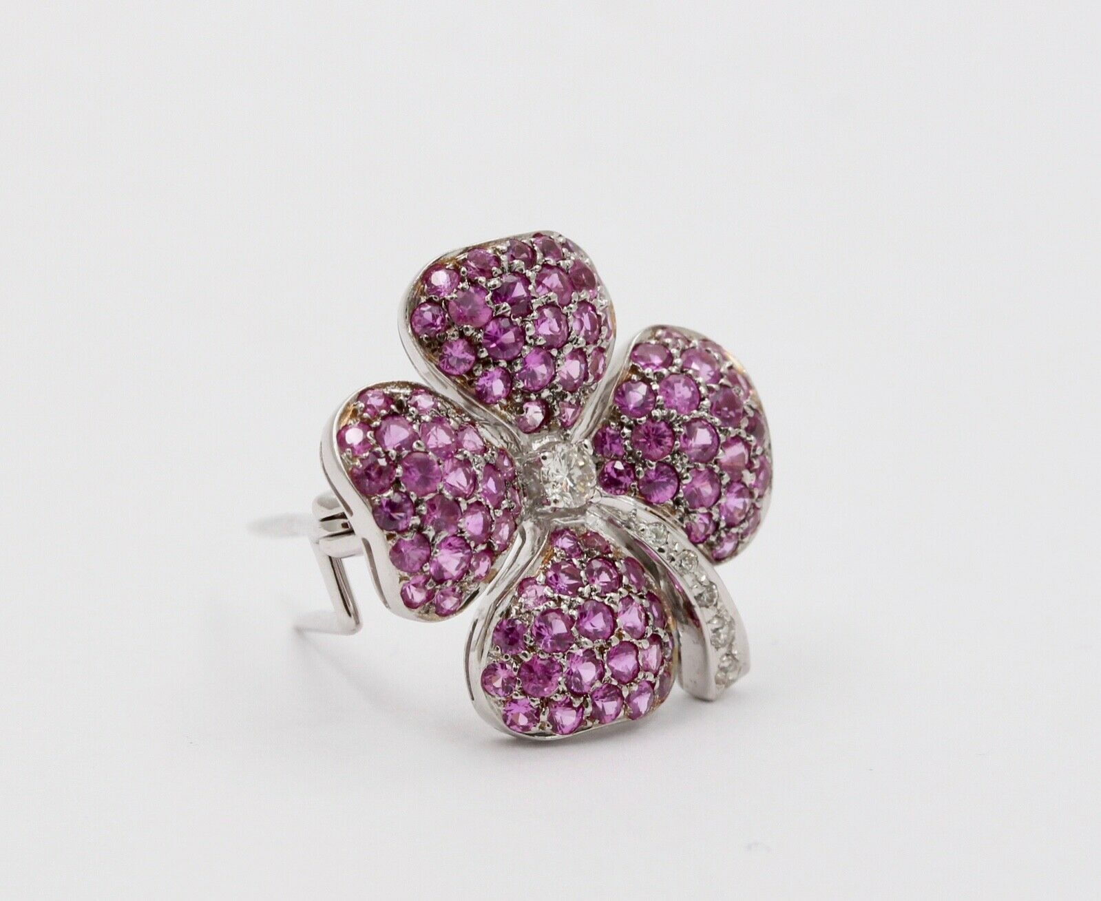 Vintage Four Leaf Clover Rubies Diamonds 14K White Gold Pendant Brooch Pin