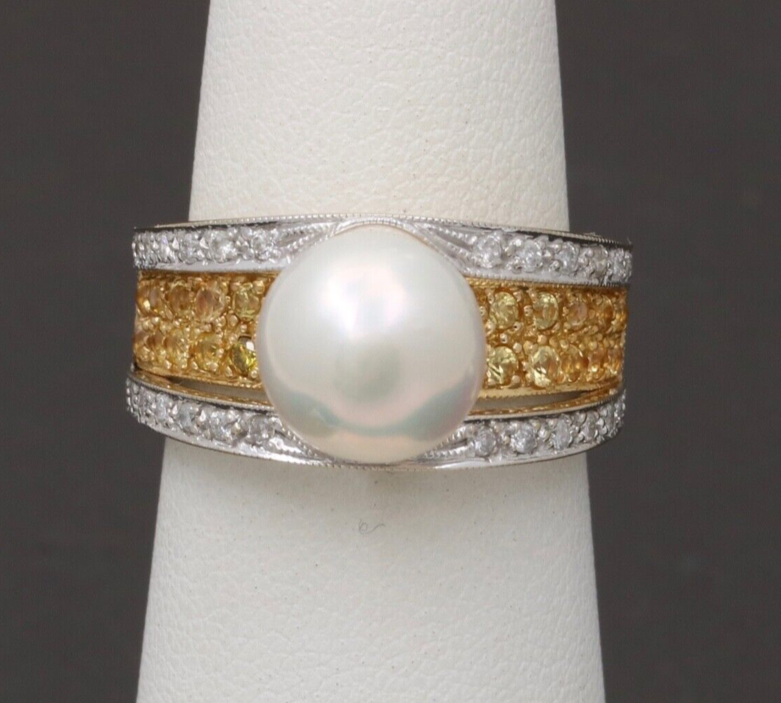 Vintage 18K Gold Pearl & Diamond Ring.