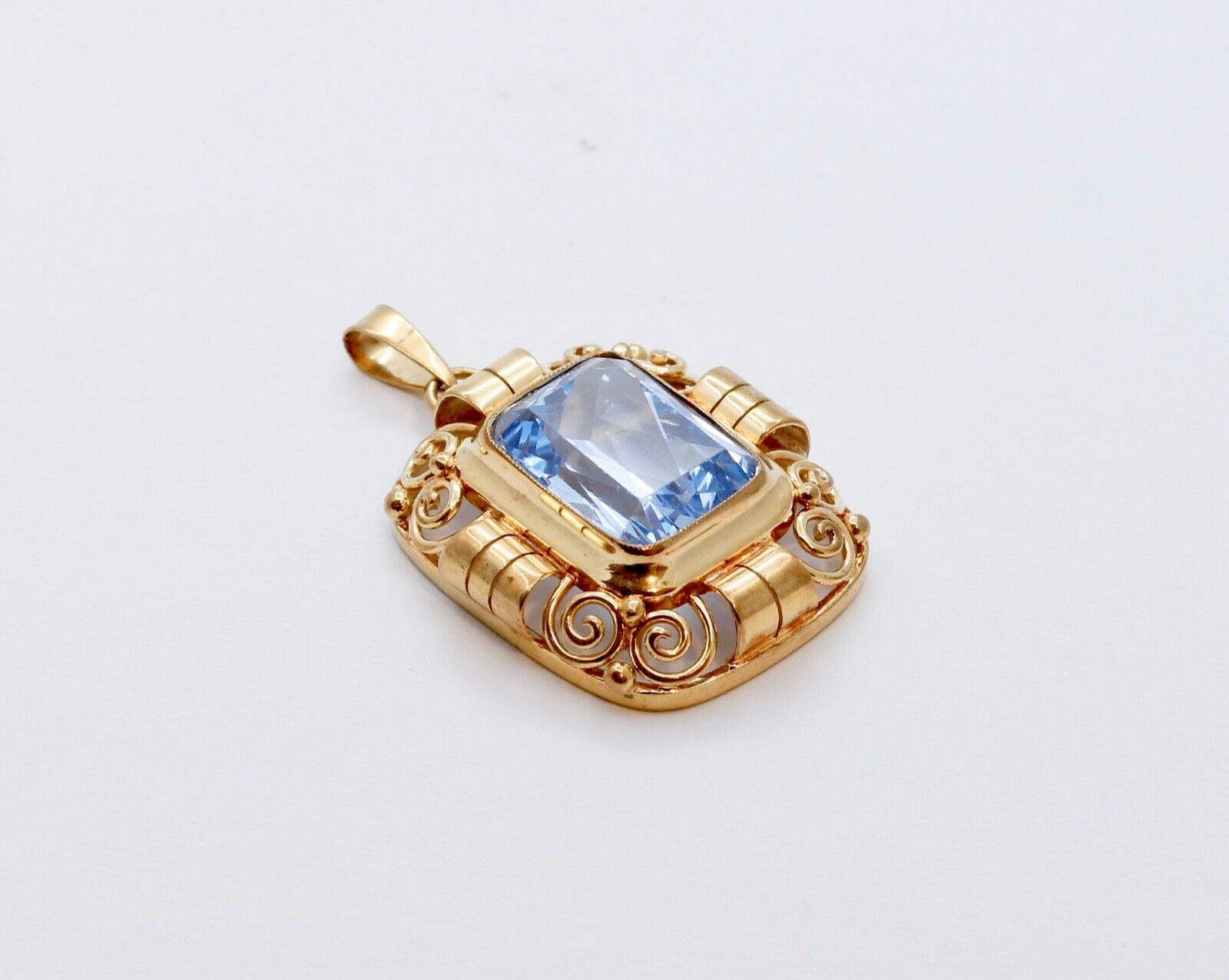 Mid Century Emerald Cut Topaz 9K Yellow Gold Pendant
