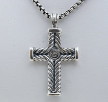 Load image into Gallery viewer, David Yurman 925 Chevron Cross Pendant and Chain
