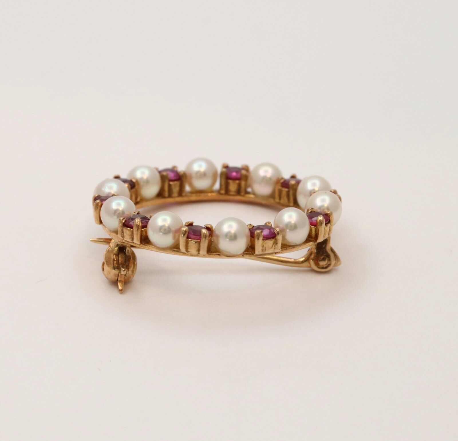 Vintage 14K Yellow Gold Ruby and Pearl Circle Brooch