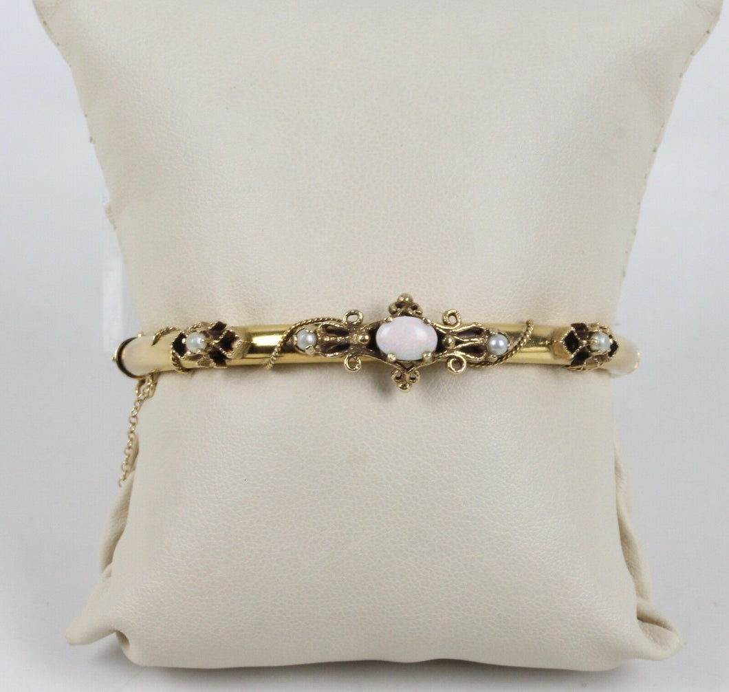 Victorian 14K Yellow Gold Opal Bangle