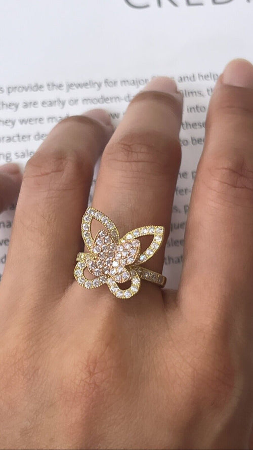 Vintage Lovely 10K Two Tone Gold Butterfly Ring.