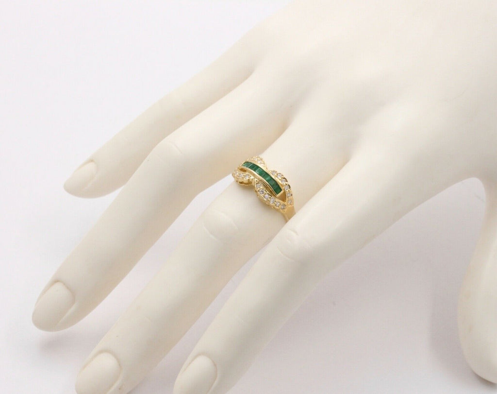 Vintage Infinity Diamond & Emerald Ring Band