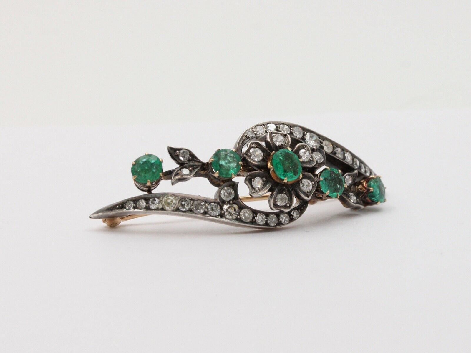 Victorian Emerald Diamonds Platinum 14K YG Flower Brooch Pin