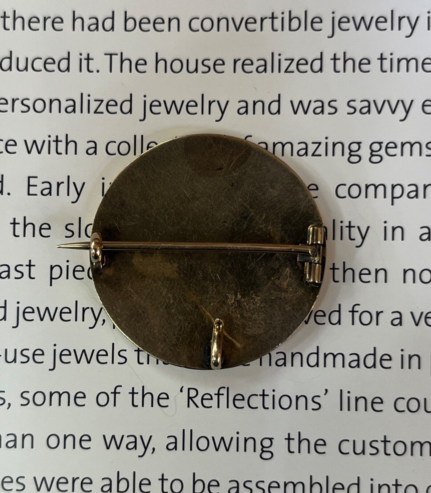 Antique 18K Yellow Gold Circle Enamel Black Brooch